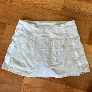 lululemon pace rival mid rise skirt